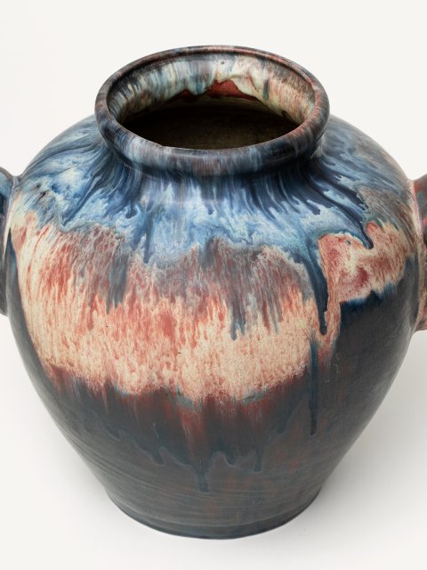 Vase mit Masken V, um 1903/04