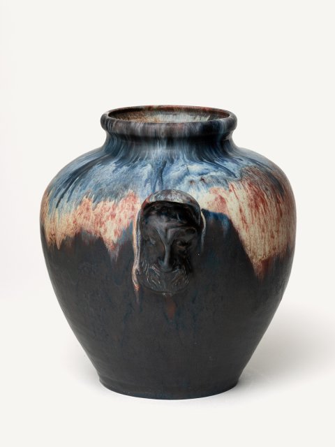 Vase mit Masken V, um 1903/04